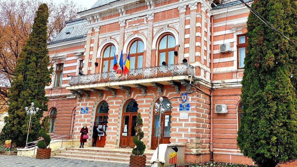 Suceava a dat lovitura. Prima plată pentru un proiect de renovare prin PNRR merge la Fălticeni