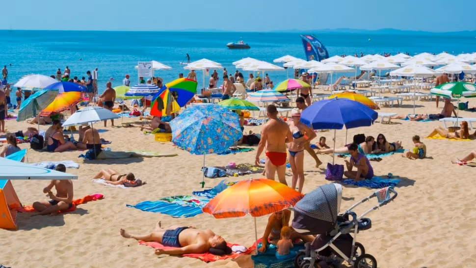 Bulgaria se laudă cu rezultatele din turismul estival. Românii au contribuit din plin