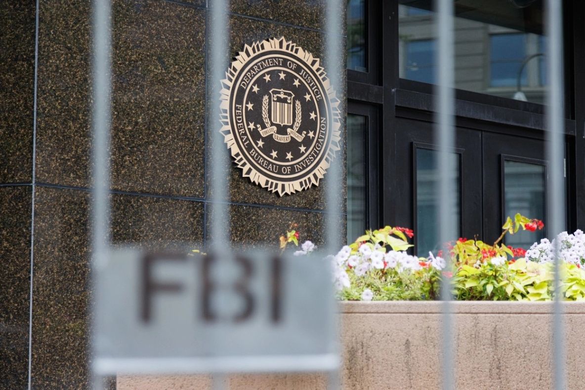 FBI a ucis un bărbat care l-a amenințat pe Joe Biden - Teroristul era urmărit de luni de zile