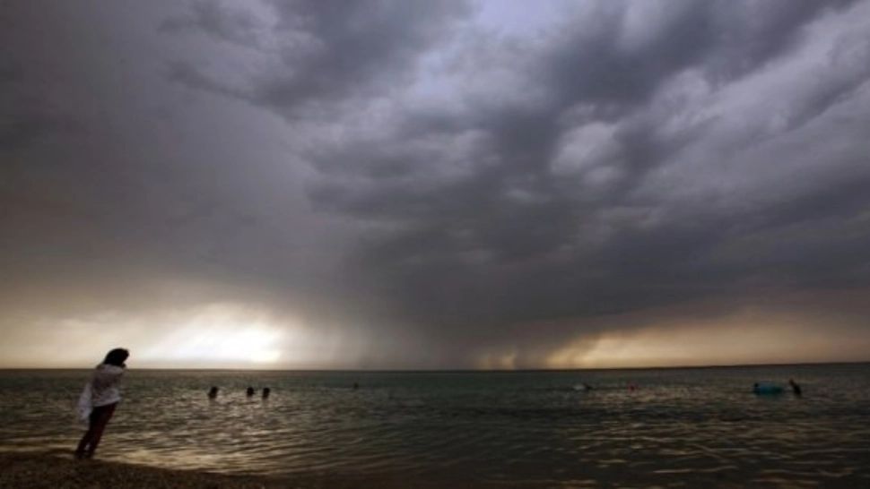 Cum va fi vremea în minivacanța de Sf. Maria. Meteorologii nu au vești bune