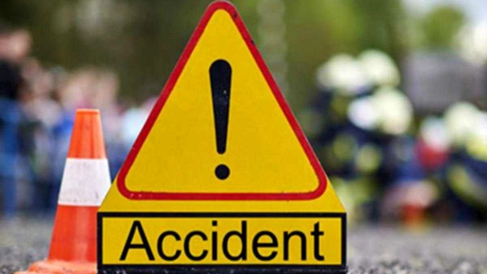  O mașină a avariat țeava de gaze de pe marginea drumului DN1. Alimentarea a fost oprită