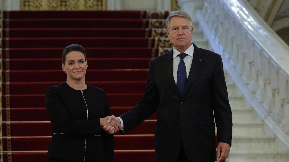 Klaus Iohannis, la întâlnirea cu preşedintele Ungariei: Așteptăm o cooperare pragmatică de la Ungaria - VIDEO