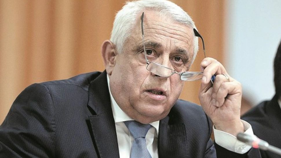 Cei mai bogați pensionari speciali care iau și salarii uriașe, în funcții cheie din instituții publice