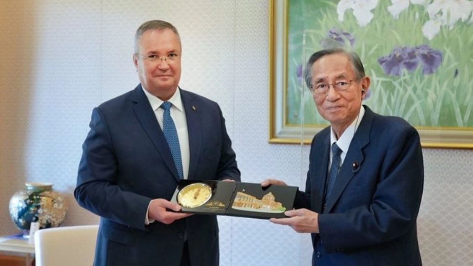 Nicolae Ciucă: „Investiţiile în energie verde, digitalizare, transport inteligent reprezintă economia viitorului”