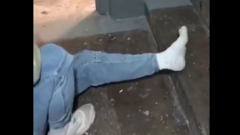 Rușii recurg la METODE EXTREME pentru a nu fi trimiși pe front! Imagini ȘOCANTE