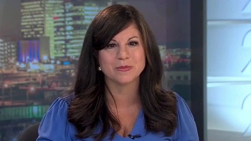 Momentul în care o prezentatoare TV face un accident vascular cerebral în direct - VIDEO