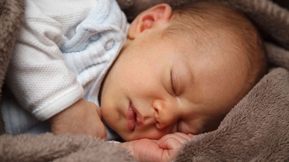 Bebelușii, lăsați fără vaccinuri VITALE! Situație CRITICĂ în spitalele din țară: risc major 