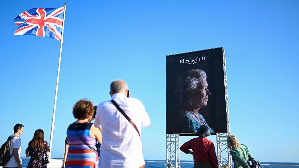 TOPUL scandalurilor celor peste 70 de ani de domnie ai reginei Elisabeta a-II-a a Marii Britranii