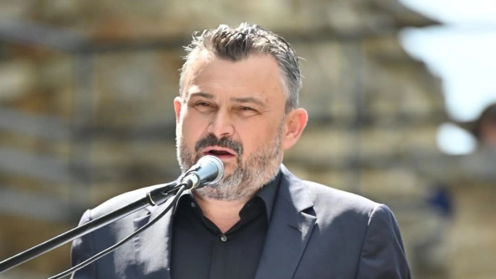 „Ospătarul cu Bentley” de la PSD a primit misiunea să cucerească Diaspora în 2024 - Cum îl răsplătește pe Paul Stănescu