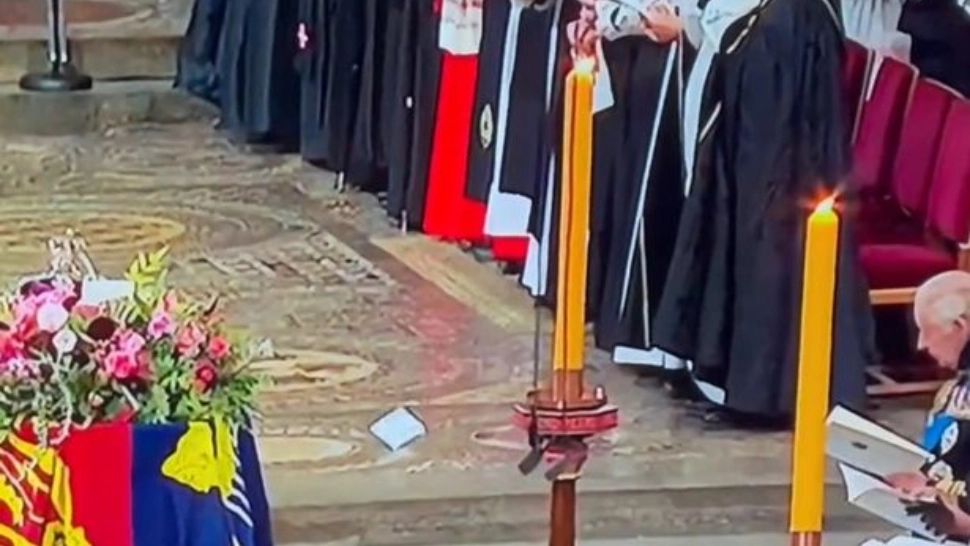 Detaliul care a stârnit NEBUNIA pe rețelele de socializare, la înmormântarea Reginei. Ce a făcut un episcop - VIDEO