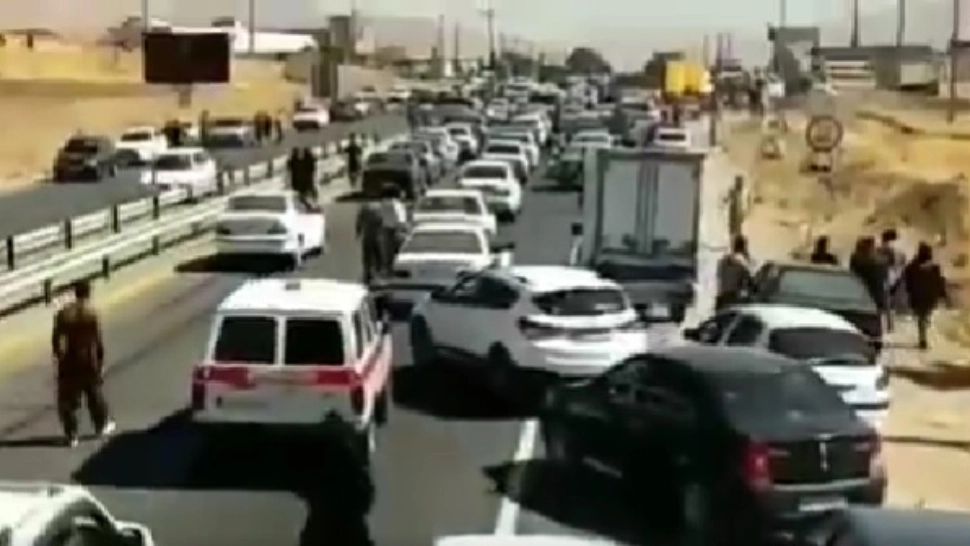 Val de proteste în Iran după ce o tânără de 22 de ani ar fi fost omorâtă în bătaie de polițiști - VIDEO