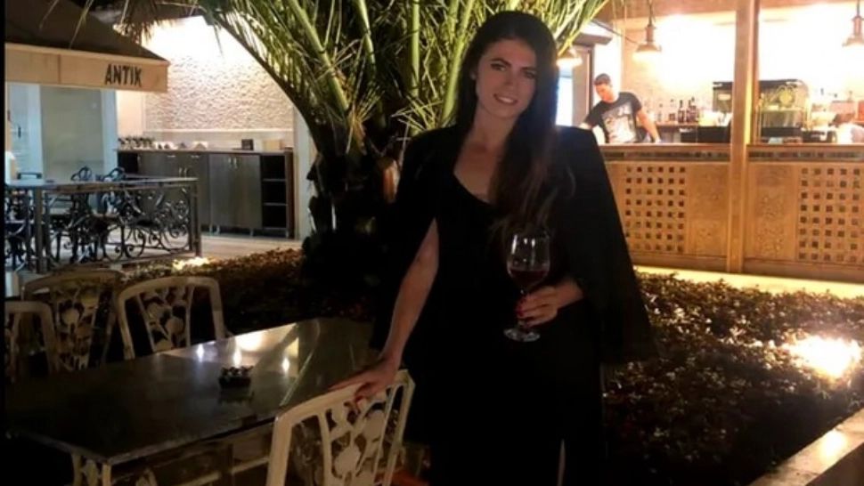 Ziua de naștere a iubitei lui Liviu Dragnea, sărbătorită faraonic - opulență supremă și barosăneală cu steaguri și lăutari. FOTO