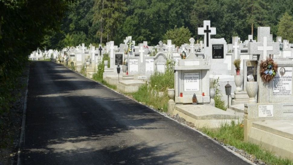 Bărbat, arestat preventiv după ce a încercat să violeze o femeie în cimitir, din Constanța. Cum a reușit să scape victima