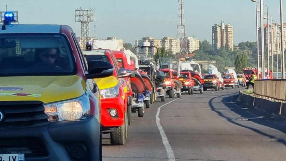 Convoiul cu cel mai mare ajutor al Franței pentru Ucraina a plecat din Constanța spre Suceava - VIDEO 