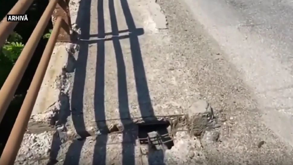 Încă un pod din România stă să cadă! Pericol uriaș pentru șoferi