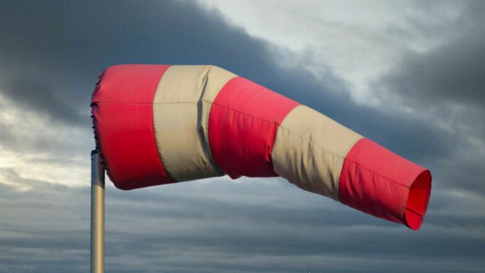 Alertă meteo - COD galben de vânt puternic în mai multe județe - Care sunt zonele vizate