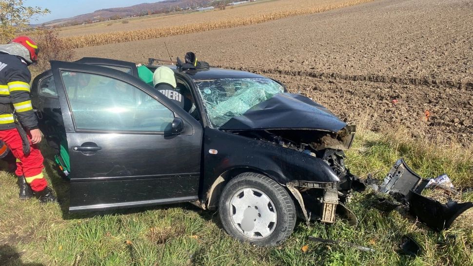 Accident tragic în Neamț. Două persoane au murit și o a treia este în stare gravă, după un impact fatal - FOTO