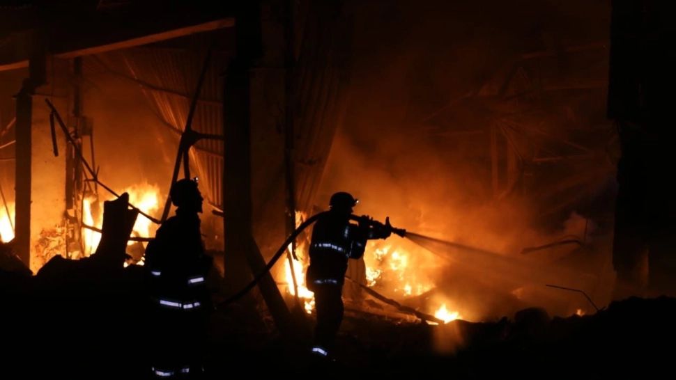 Rușii au bombardat din nou Harkovul. O femeie a fost ucisă în urma atacului cu rachete – FOTO