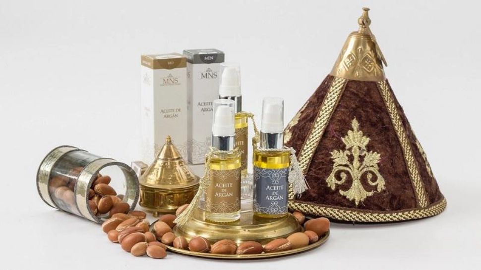 Uleiul de argan revigorează în mod miraculos părul!