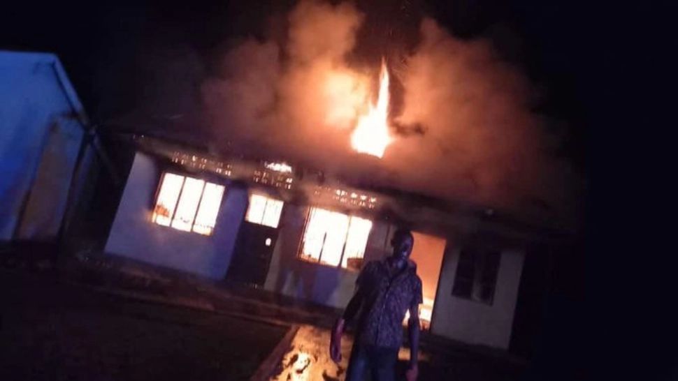11 copii au murit în urma unui incendiu la o școală pentru nevăzători din Uganda