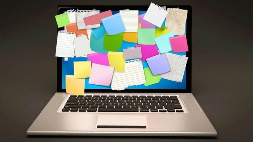 Mesaje false din partea Poliției: "NU dați curs!" - înșelătoria care face victime în România