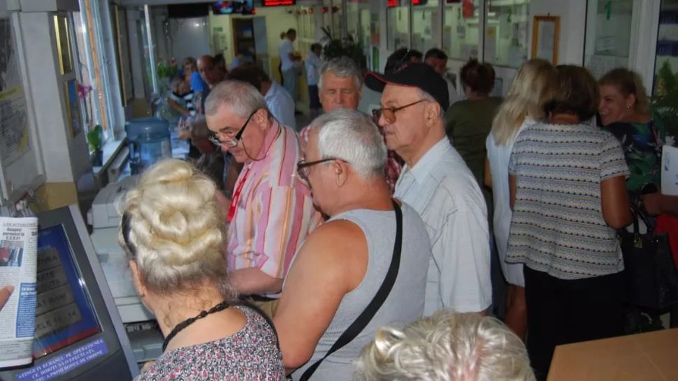 Veste proastă pentru pensionari. În luna iunie vor primi banii cu întârziere