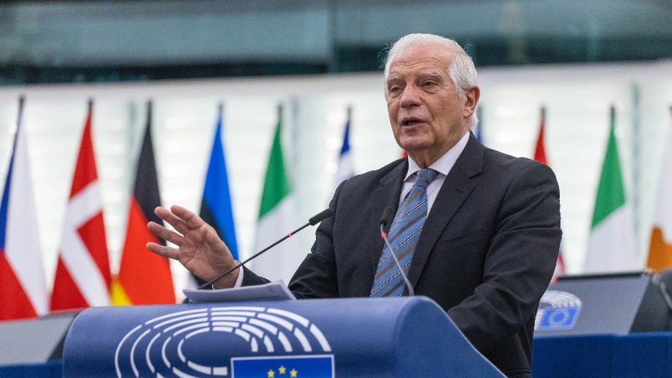 Josep Borrell îi dă replica lui Trump: NATO nu poate fi o ''alianţă a la carte''. Replici acide transmise și de Biden și Stoltenberg