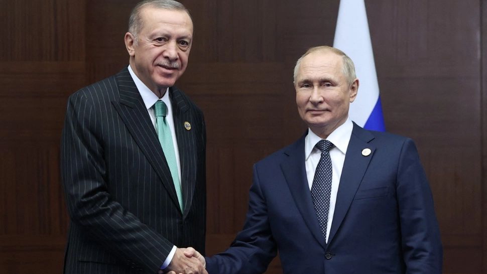 Mărul otrăvit al lui PUTIN pentru Europa, după 8 luni de război în Ucraina - Ce ascunde oferta cinică, propusă de Rusia lui Erdogan