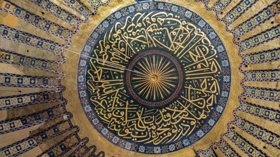 Atentat sângeros în Iran: cel puțin 15 morți. Atacul a avut loc într-o moschee, în timpul rugăciunii de seară