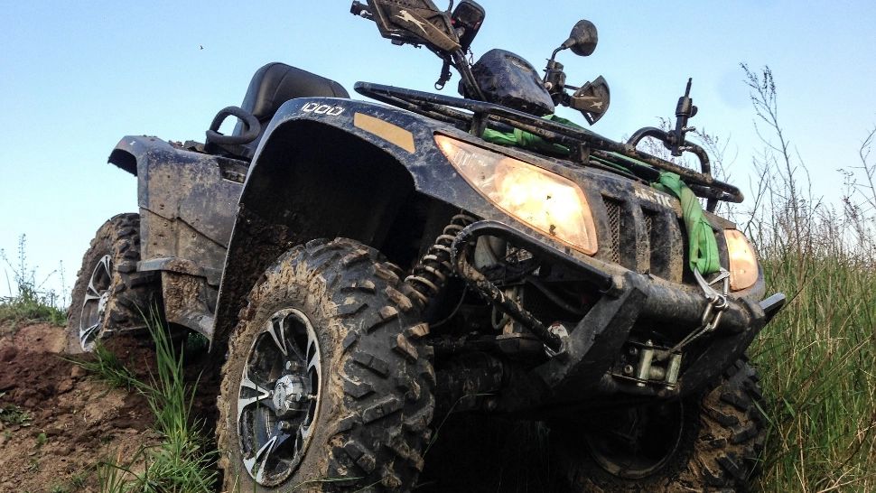 Un adolescent de 17 ani este în stare gravă în urma unui accident cu ATV-ul