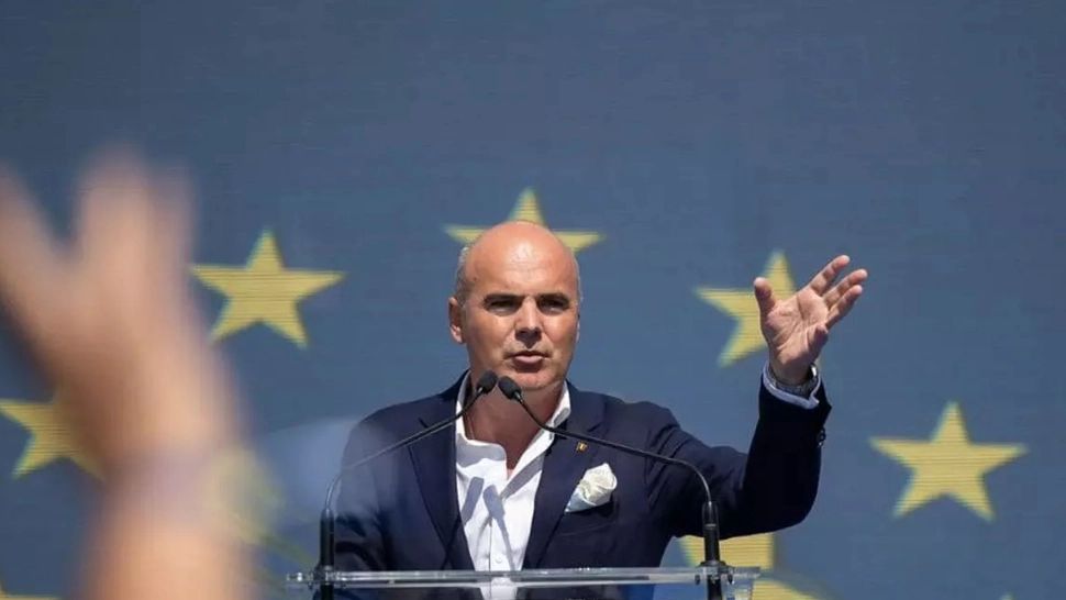 Rareș Bogdan, eurodeputat PNL: „Aderarea la Schengen e un subiect cheie, un obiectiv de țară. Sperăm într-o susținere cât mai largă pentru România”