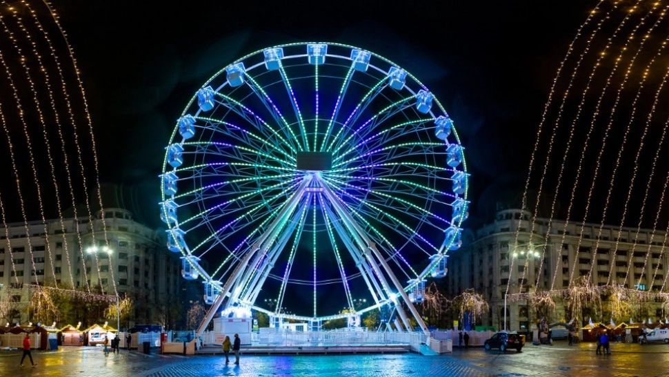 Târgul de Crăciun București 2022 s-a deschis în Piața Constituției - Principalele atracții din acest sezon - FOTO