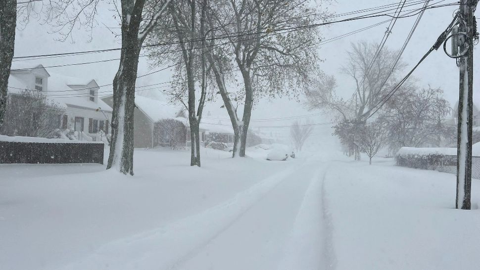 Ninsori istorice în SUA: Stare de urgență din cauza furtunii de zăpadă - Strat de 2 metri și 9 milioane de americani afectați - FOTO&VIDEO