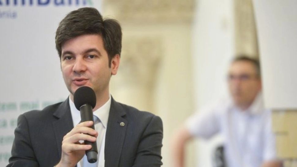 Șef într-o  instituție de stat, deplasări de 20.000 de euro într-un an 