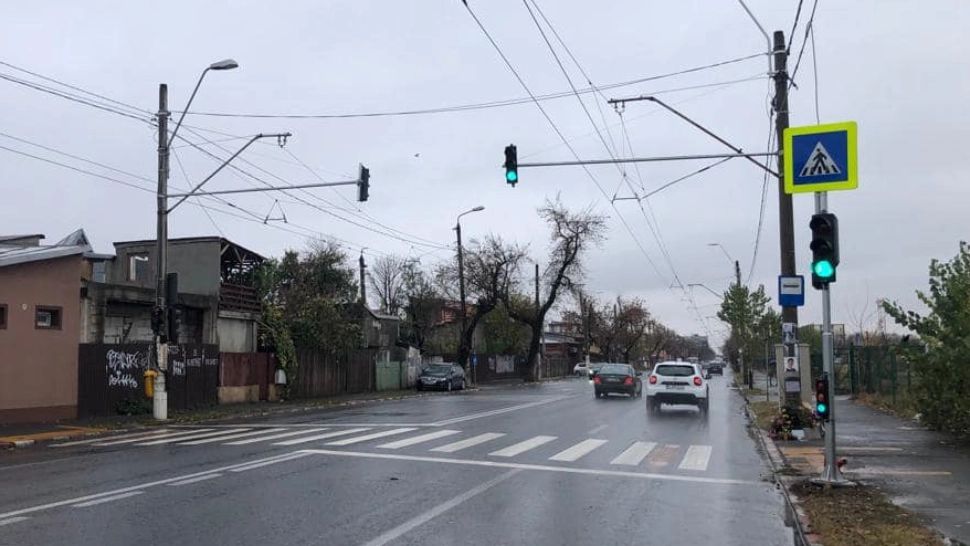 Semafor funcțional pe Șoseaua Antiaeriană din București, după săptămâni de proteste - FOTO