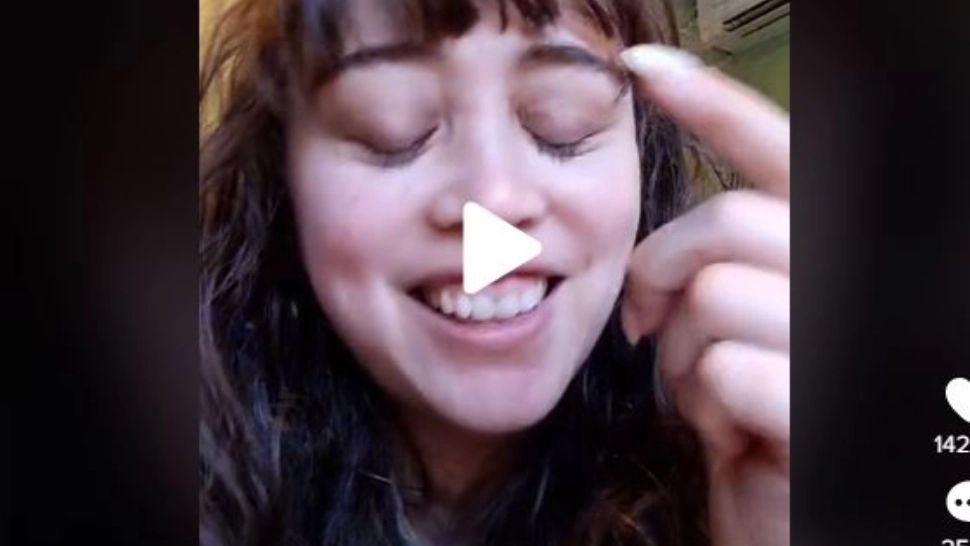 VIDEO – Dacă poți să auzi ambele piese care sunt suprapuse în acest clip, ai putea să suferi de o anumită boală