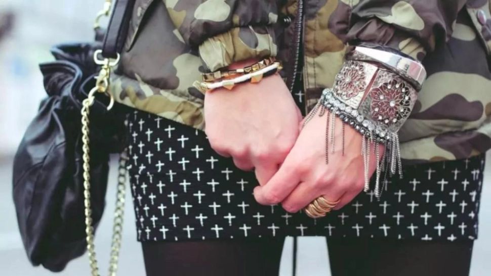 De ce NU este bine să porți aur şi argint în acelaşi timp. Combinația FATALĂ: organele interne, grav afectate 