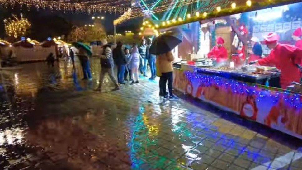 Bătaie cu pumni și picioare la Târgul de Crăciun din București - De la ce a pornit scandalul