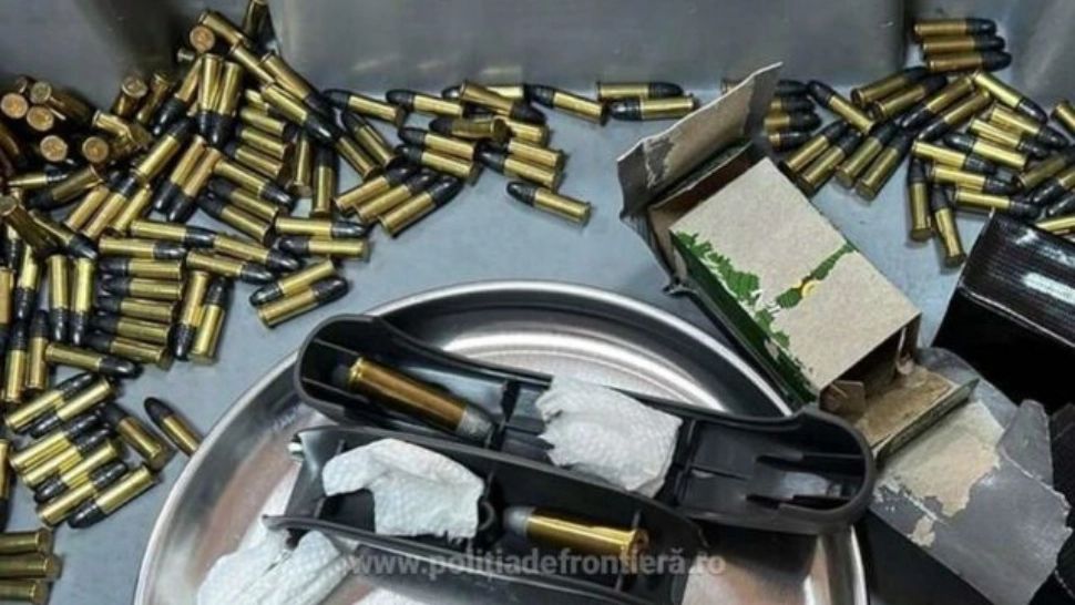 Captură uriașă de cartușe pe Aeroportul din Cluj-Napoca. SRI a intervenit rapid