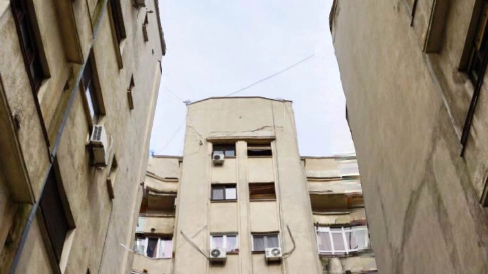 Bloc de 80 de apartamente din centrul Capitalei, monument istoric și încadrat în clasa I de Risc Seismic, consolidat de Primăria Capitalei