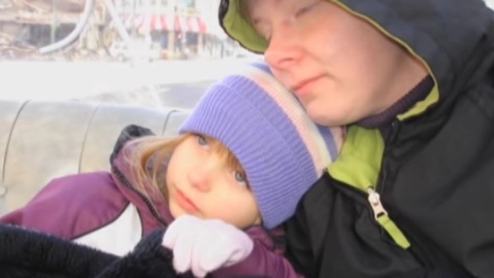 Avea doar 6 ani când a murit. Ce a găsit mama într-un sertar, la 3 zile de la deces. S-a prăbuşit, în lacrimi! - FOTO