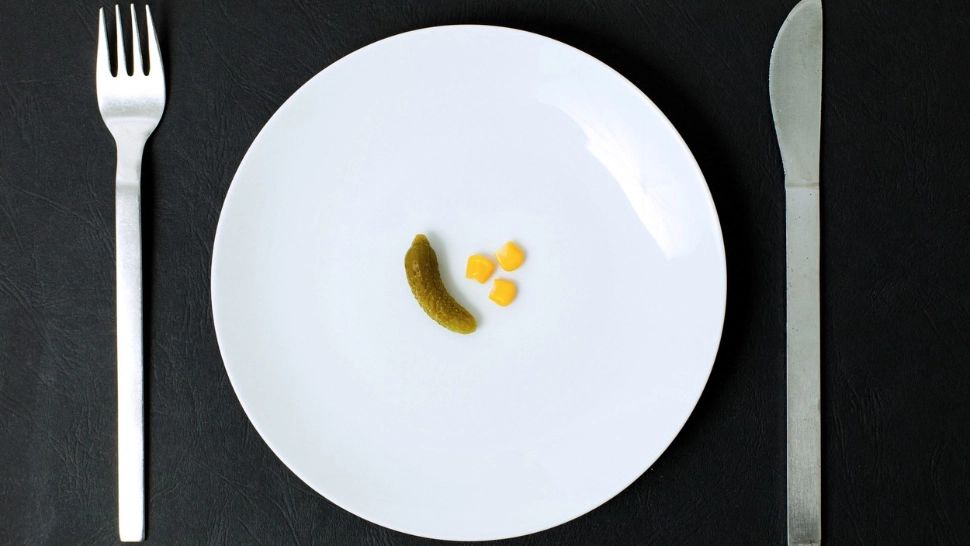 Începe postul Crăciunului. Ce NU AVEM VOIE să mâncăm. Atenția la zilele cu cruce neagră și roșie