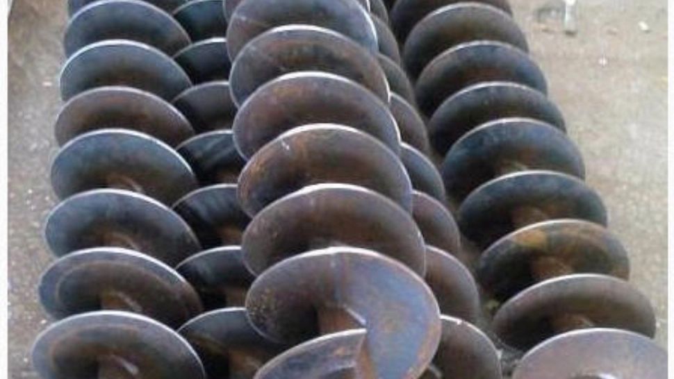 Sfârșit tragic pentru un tânăr din Vrancea. A fost sfârtecat de un utilaj agricol 