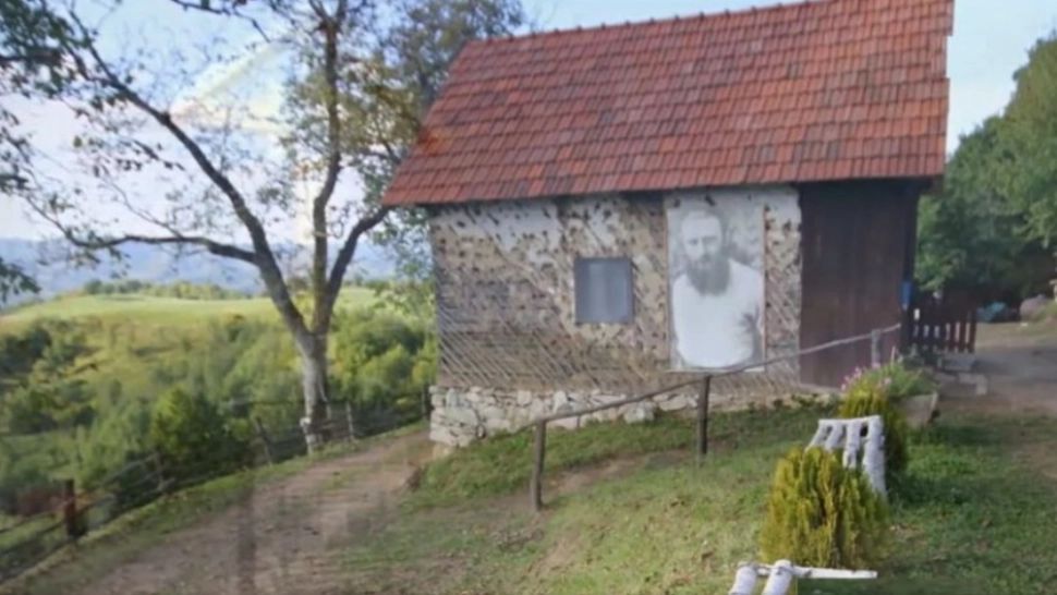 Casa părintească a lui Arsenie Boca, scoasă la vânzare. Cât costă - FOTO