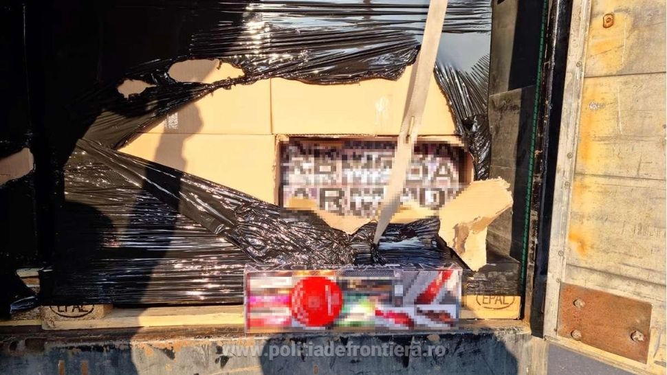 Cantitate impresionantă de articole pirotehnice, în valoare de peste 400.000 lei, descoperită la Giurgiu - FOTO