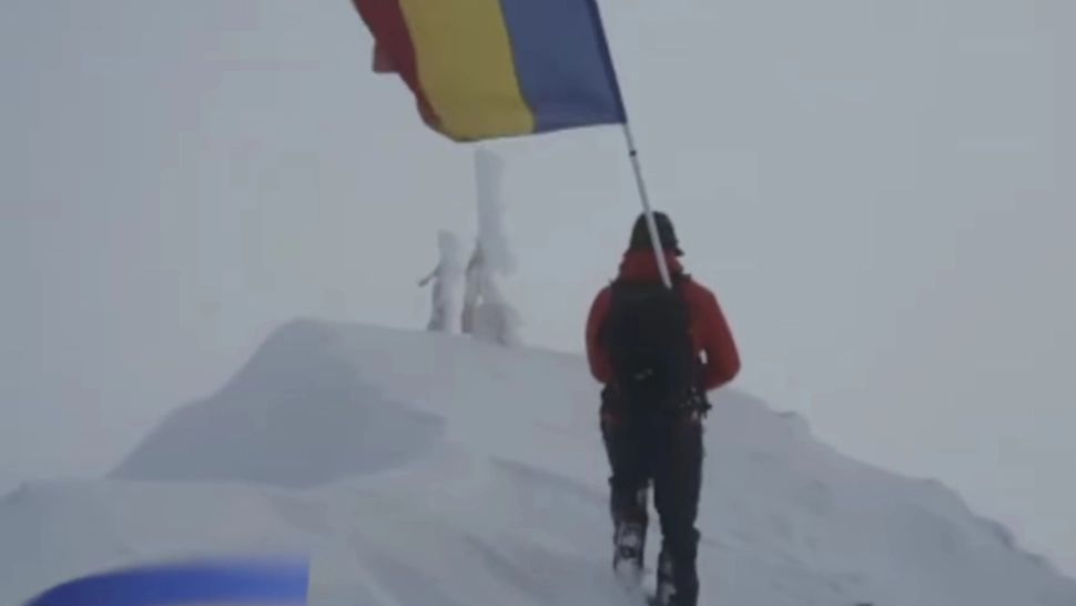 Mesaj pentru români de pe cel mai înalt munte din țară: ce ne transmit salvamontiștii, de 1 Decembrie