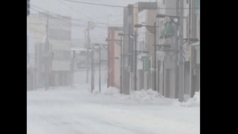 Cel puţin 17 morţi şi 90 de răniţi în urma ninsorilor abundente din Japonia. Apelul făcut de autoritățile nipone - VIDEO