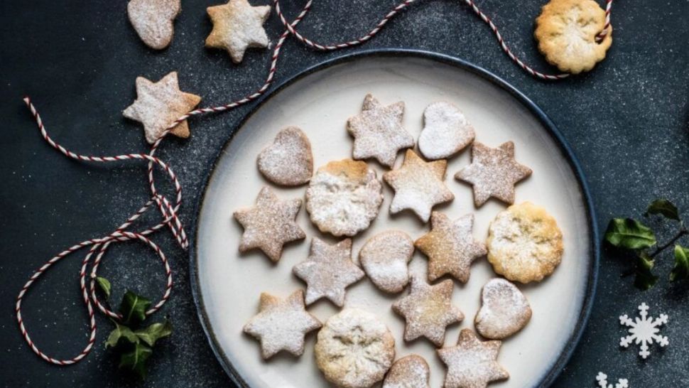 Rețeta de fursecuri de Crăciun gata în 10 minute, cu puțin zahăr. Delicioase și prietenoase cu silueta