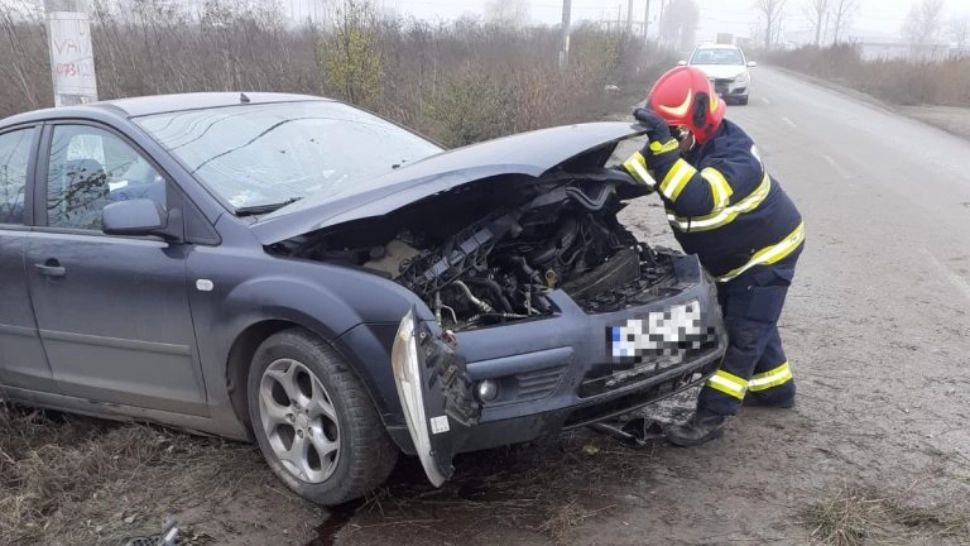 Accident grav în județul Giurgiu: 4 persoane, dintre care 2 copii, transportate de urgență la spital