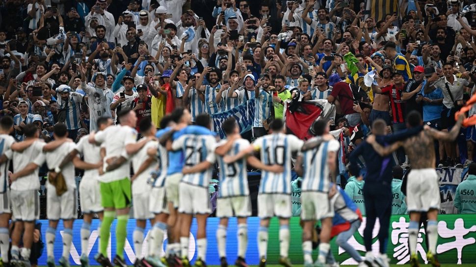 Argentina, prima finalistă a Cupei Mondiale de Fotbal din Qatar. A învins Croația cu 3-0